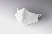 Cargar imagen en el visor de la galería, Mascarilla Higiénica Pato - Con Perlas 10-12 años