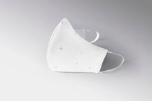 Cargar imagen en el visor de la galería, Mascarilla Higiénica Pato - Con Perlas 10-12 años