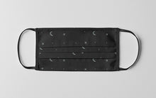 Cargar imagen en el visor de la galería, mascarilla higienica quirurgica de tela LUNAS
